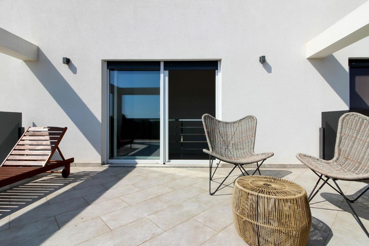 Modern Villa Nerina With Private Pool Near Pula Dış mekan fotoğraf