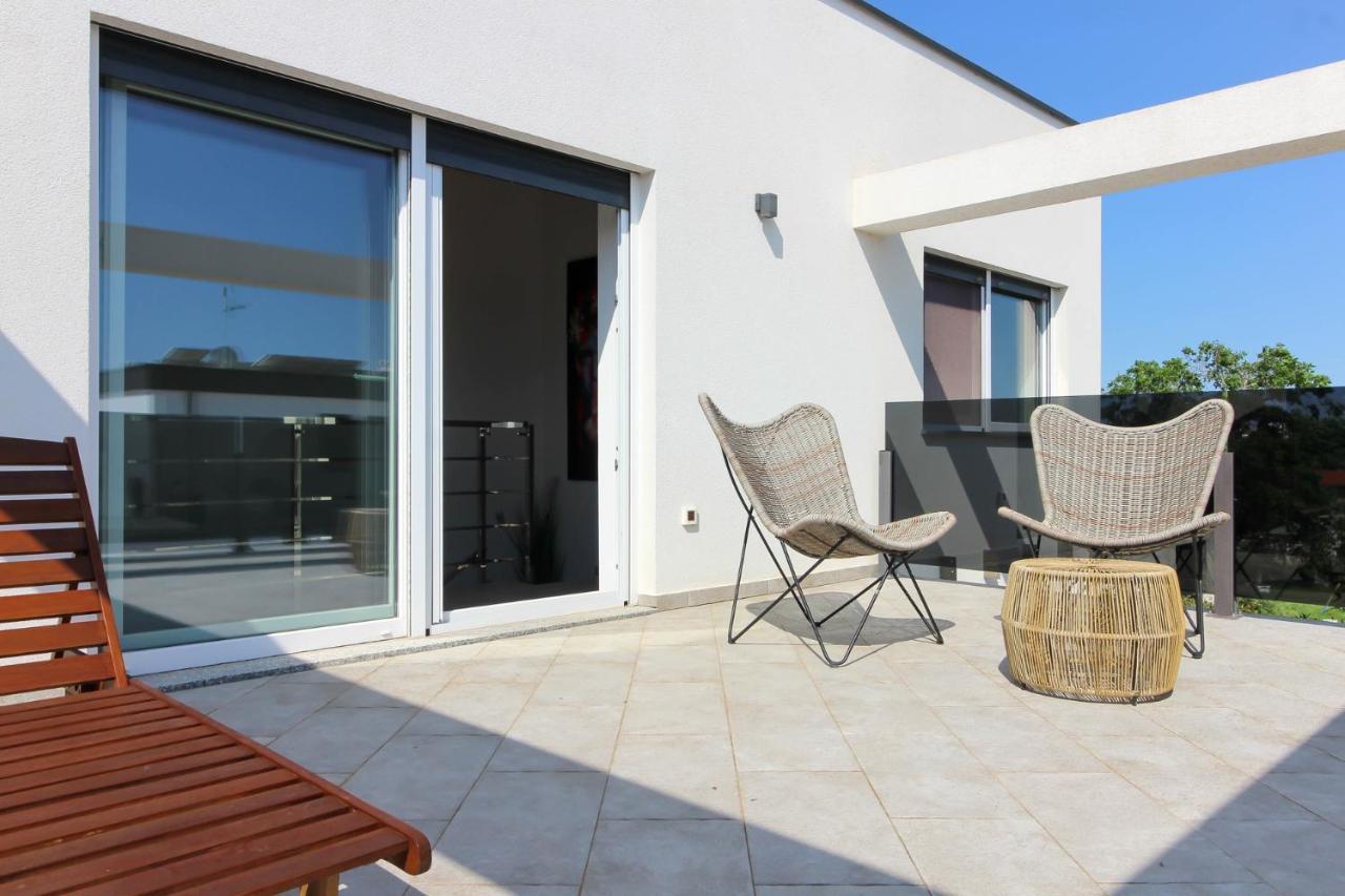 Modern Villa Nerina With Private Pool Near Pula Dış mekan fotoğraf