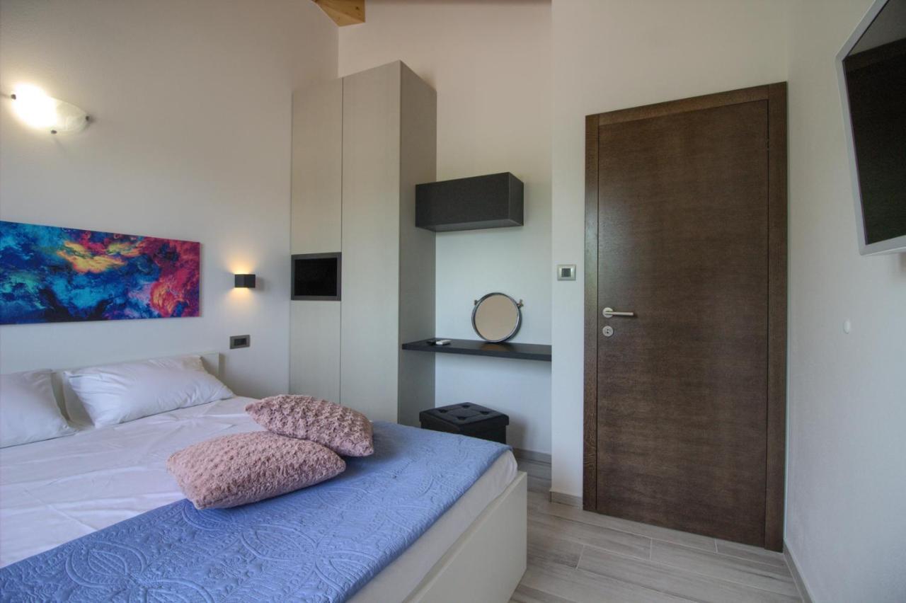 Modern Villa Nerina With Private Pool Near Pula Dış mekan fotoğraf